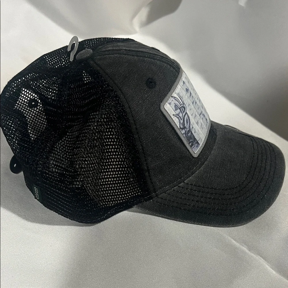 Black‎ Mesh Cap
